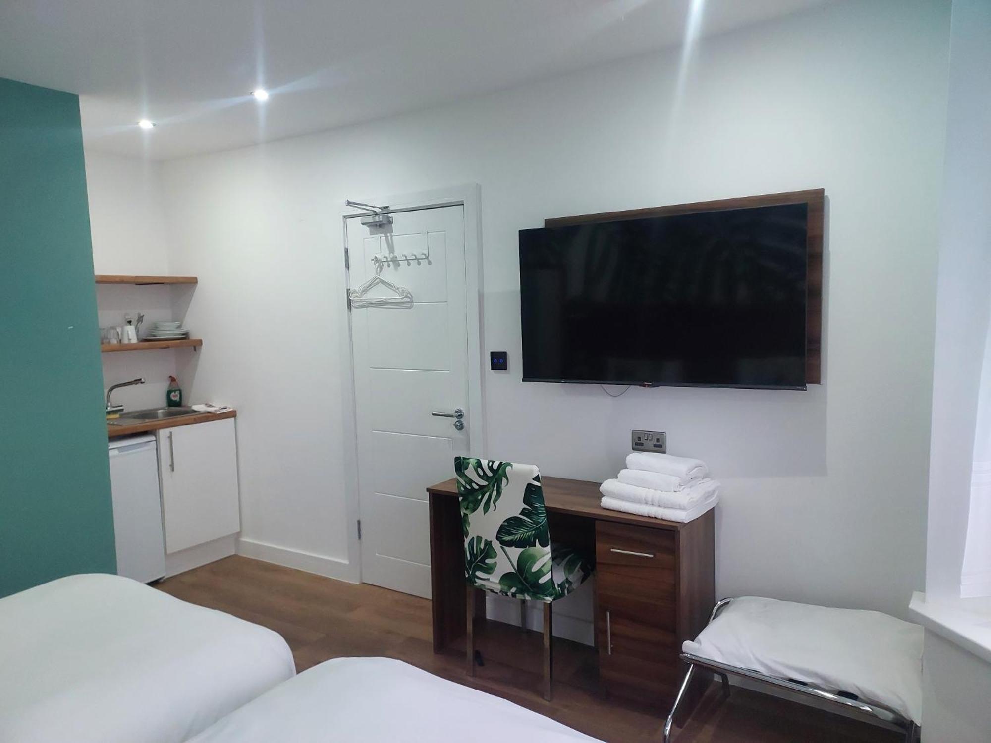 Heathrow-Windsor Guest House Slough Eksteriør billede