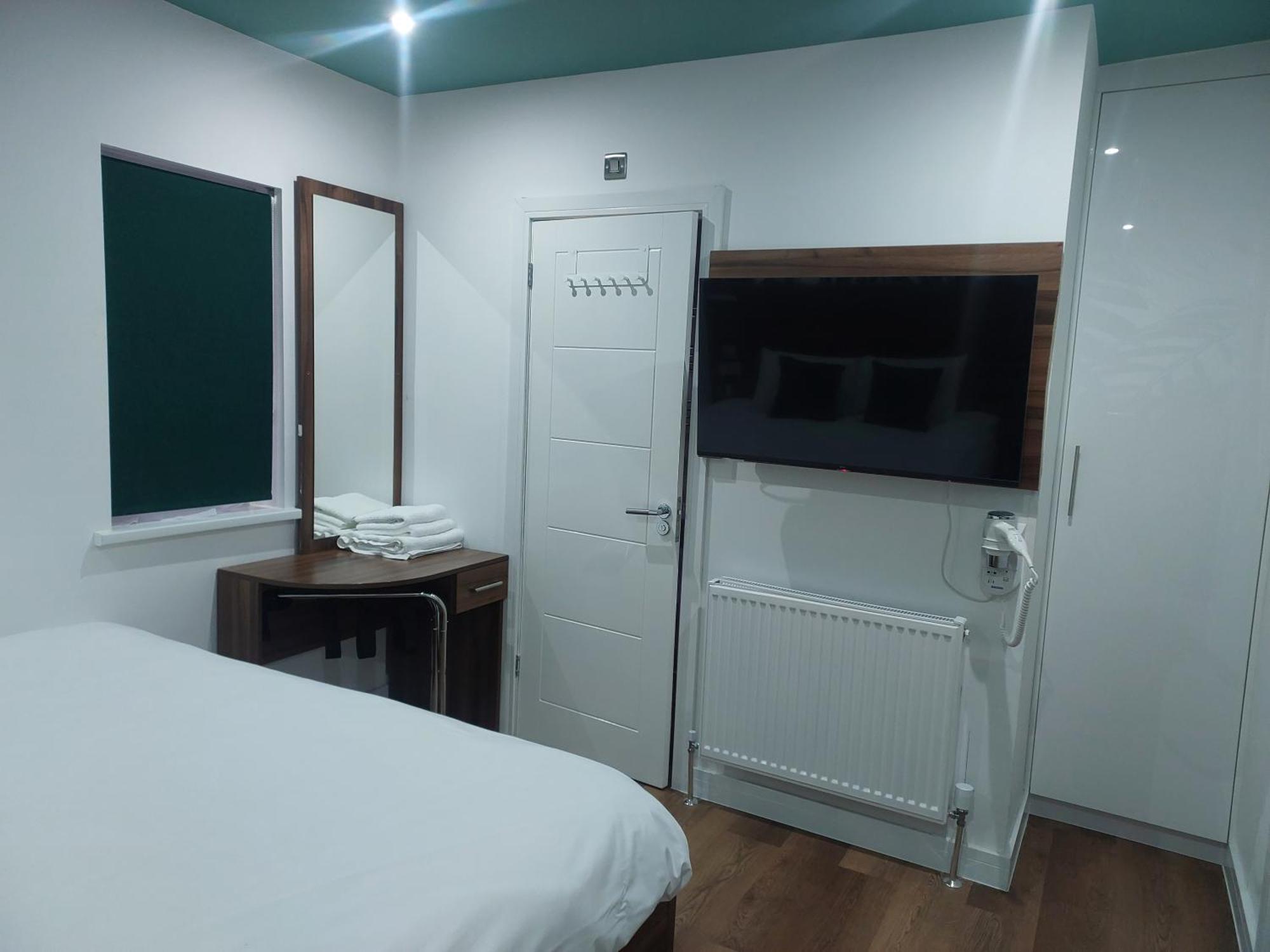 Heathrow-Windsor Guest House Slough Eksteriør billede