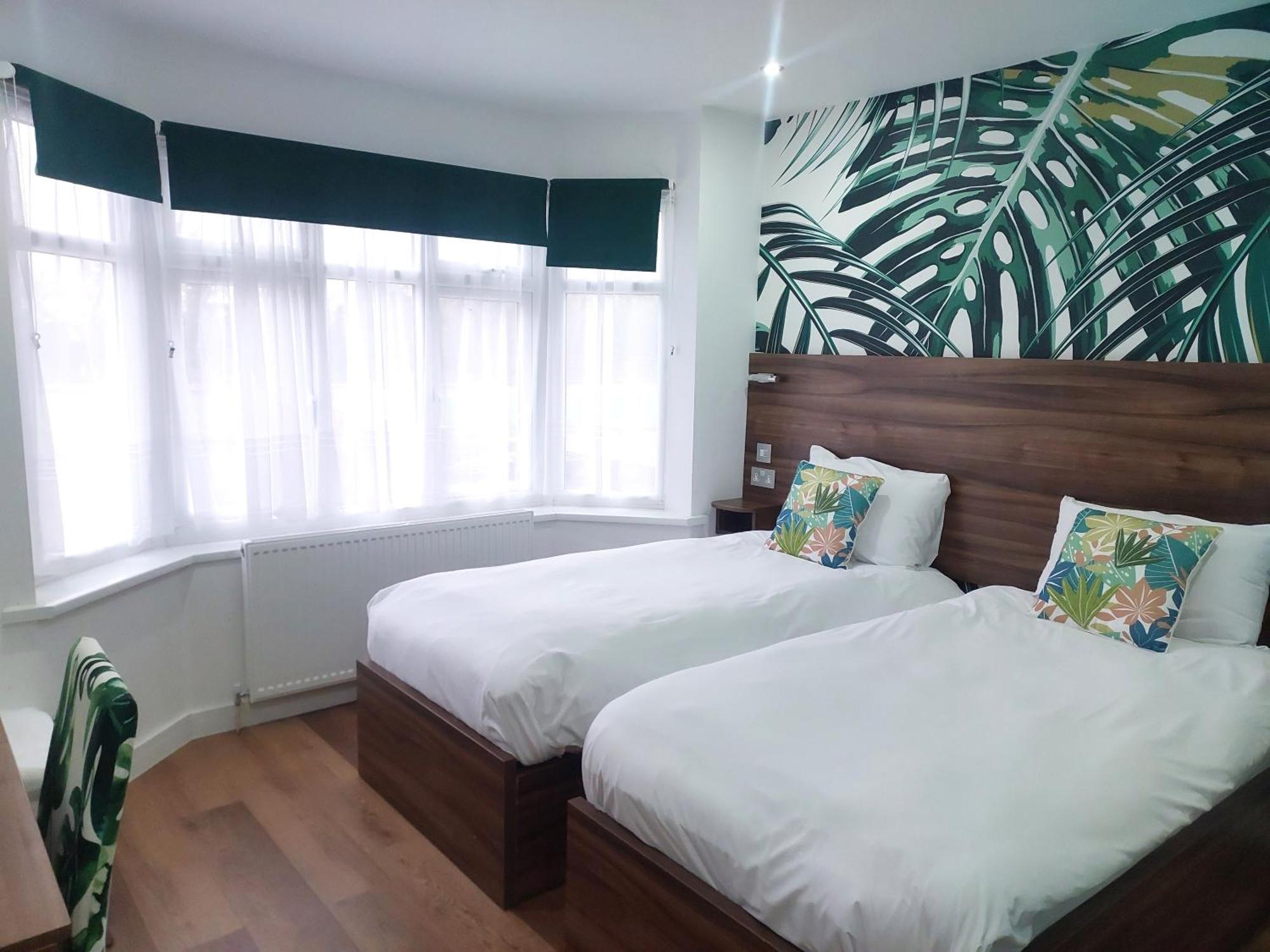 Heathrow-Windsor Guest House Slough Eksteriør billede