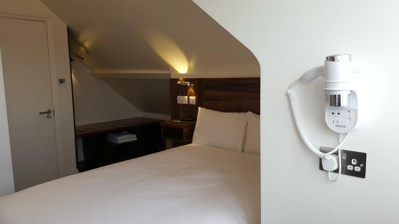 Heathrow-Windsor Guest House Slough Eksteriør billede